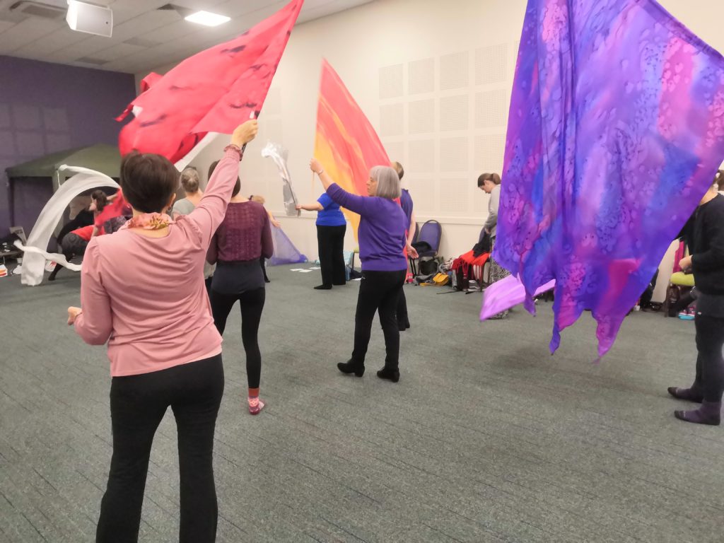 Dancing Free 2020 - flag workshop