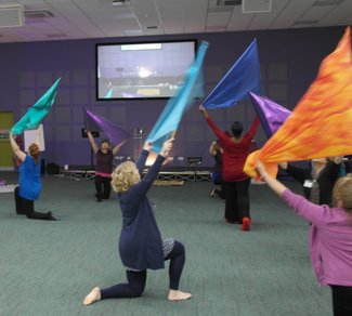 Flag workshop with Nicky at the Dancing Free Christian dance weekend 2018